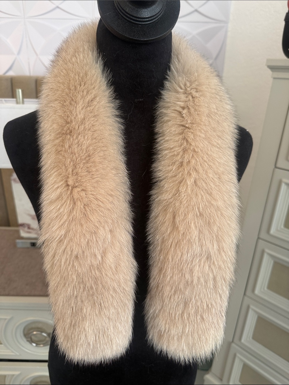 Saga furs scarf saga fox